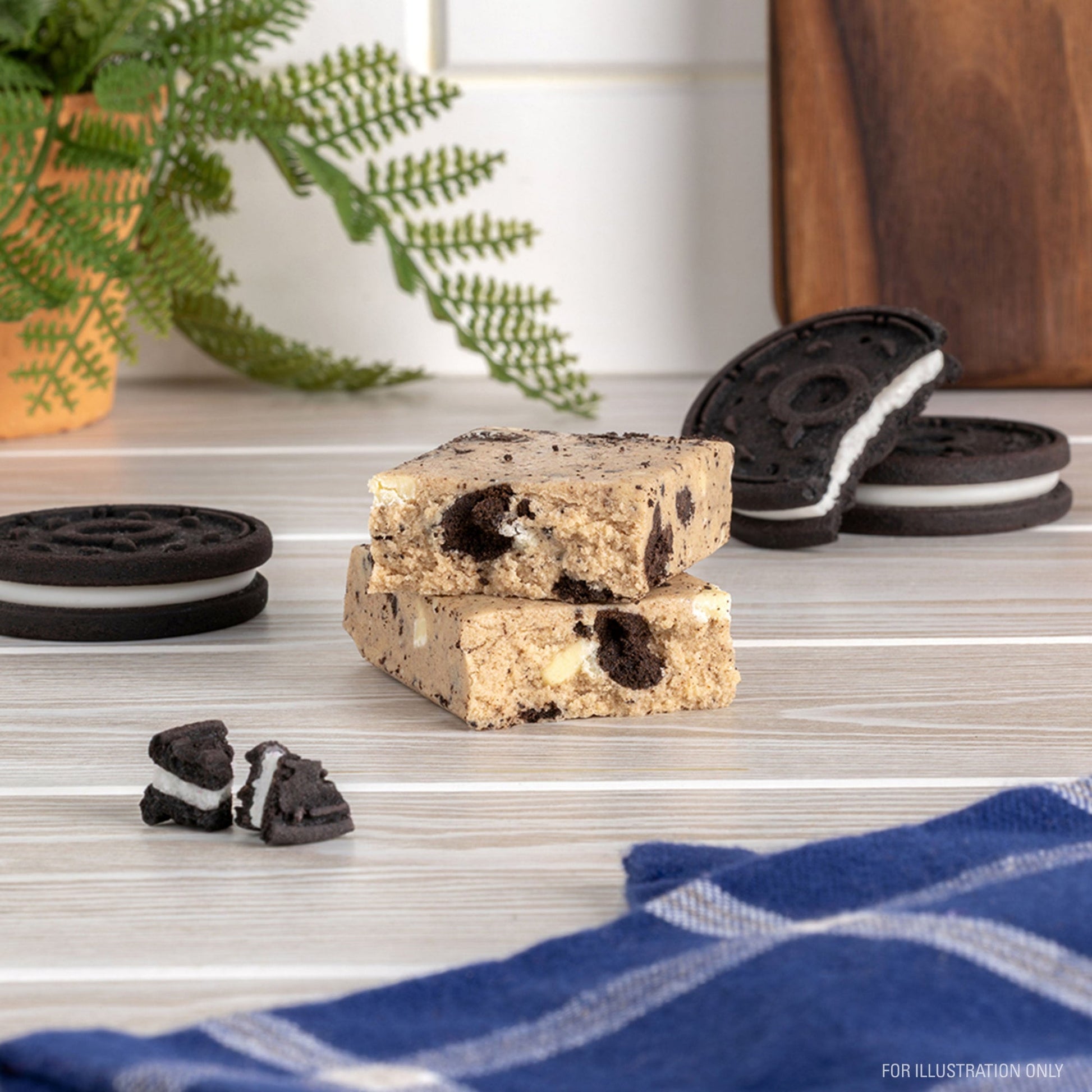 cookies-and-cream-protein-bars-q5 15807_QN_USA_ProteinBar_CAC_InterimAssetUpdate_Digital_Tabletop1.jpg