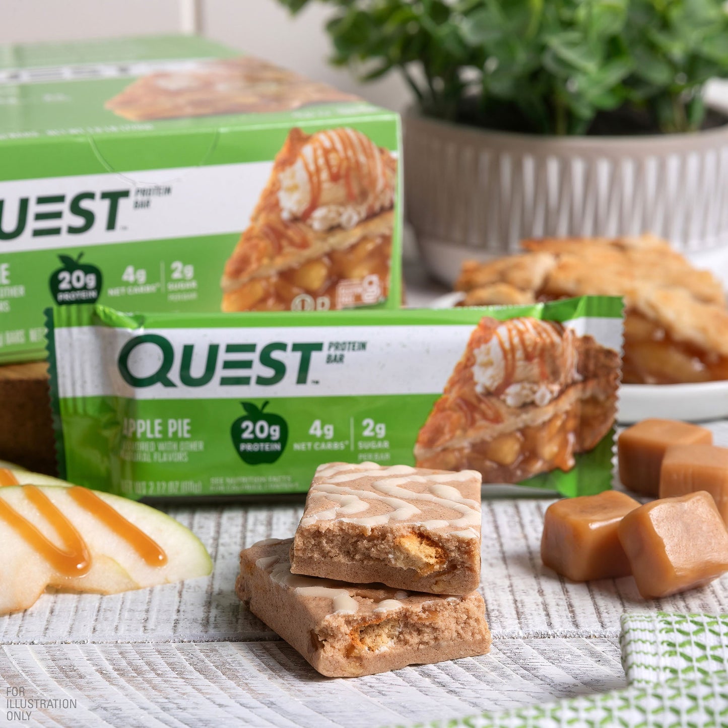 apple-pie-protein-bars-g0 qst-000647-apple-pie-protein-bars_4.jpg